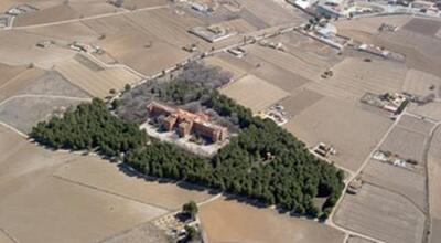IU urge al Ayuntamiento a negociar la adquisición de los terrenos del antiguo Hospital de Los Llanos