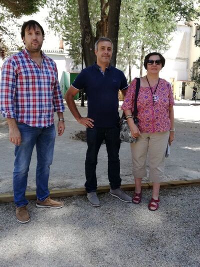 Los diputados provinciales, Victoria Delicado y José Ignacio Díaz, visitan los jardines del Chalet Fontecha