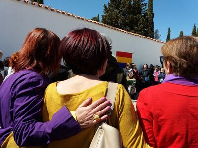 Izquierda Unida de Albacete celebra el 87º aniversario de la proclamación de la 2º República