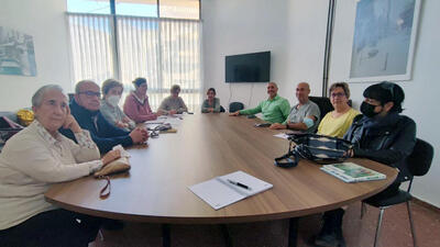 José Ignacio Díaz se reúne con Unidas IU por Casas Ibáñez para conocer el trabajo de la formación