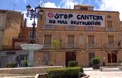 IU Albacete apoya la movilización ciudadana en Caudete en defensa de la Sierra del Cuchillo