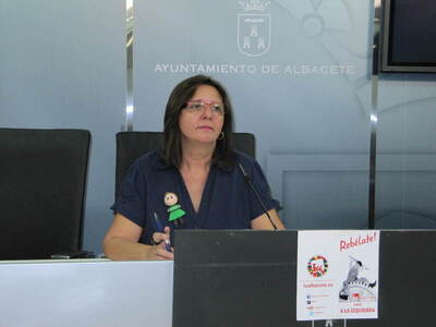 El Grupo Municipal de IU presenta al Pleno del Ayuntamiento de Albacete moción sobre modificación del decreto de becas
