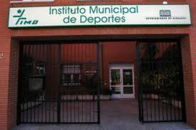 IU expresó su rechazo al proyecto de presupuestos para 2014 en la junta rectora del Instituto Municipal de Deportes 