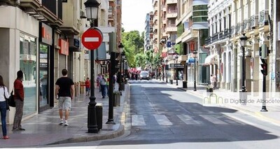 Moción conjunta de IU y PSOE, a propuesta de la Fava, para la contratación de la gestión del servicio público de recogida de basuras y limpieza viaria de la ciudad de Albacete mediante una empresa de economía mixta