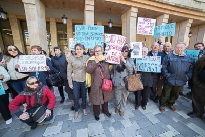 IU denuncia la ineficacia del Concejal y la actitud cerrada ante las reclamaciones de los vecinos de Albacete y pedanías afectados por la ordenanza de las ITEs en las viviendas