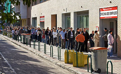 IU  alerta de una pérdida considerable de beneficiarios en unos planes de  empleo que aún no arrancan.