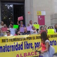 IU participa en la cadena humana de la Red Feminista por el derecho a decidir-Subdelegación a Audiencia