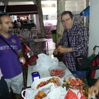 Fin de Feria: Degustación de Moje Republicano en el Stand de IU - Tomate Rojo, Yema de huevo Amarilla y Cebolla Morada