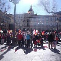 Manifestación en Toledo contra los recortes sociales, la reforma laboral y el "tijeretazo" a las pensiones. 27-2-2011