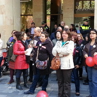 IU se une a la concentración en la puerta del Ayuntamiento de Albacete contra la Reforma de la Administración local del PP